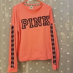 VS Pink pullover